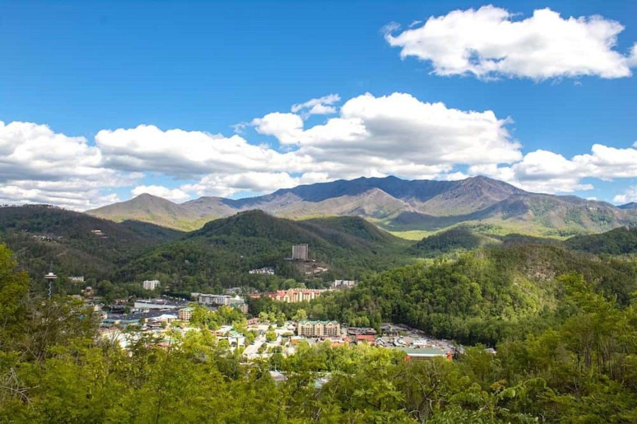 Smoky Mountains Studio With Balcony جاتلينبرج المظهر الخارجي الصورة